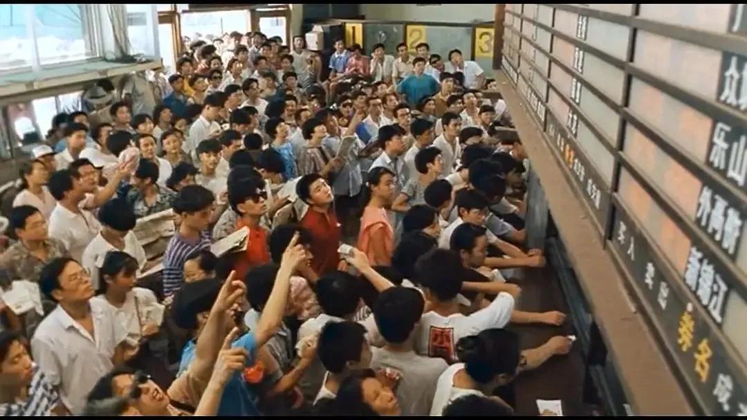 上班没空炒股_A股市场10年新高_大学生股民的股市人生