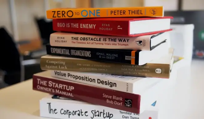 边读书边赚钱？3个方法揭秘：免费阅读+赚钱攻略，书评变现真简单