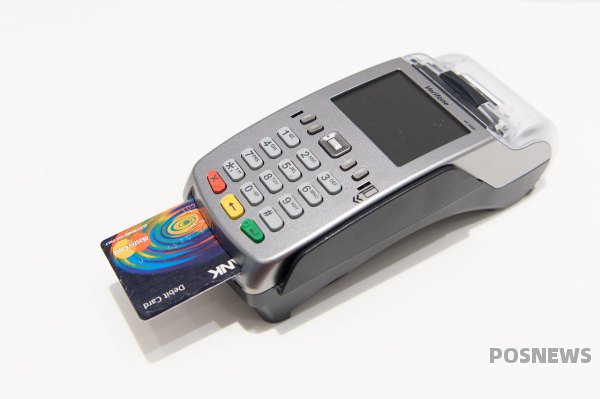 招行信用卡延期还款需要手续费吗