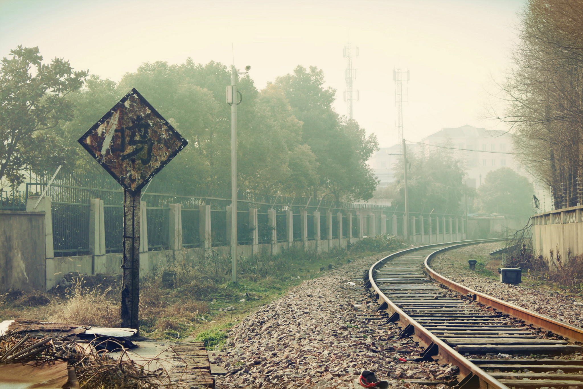 高中生炒股合适吗？看高考生10万开户的真实故事与星象启示