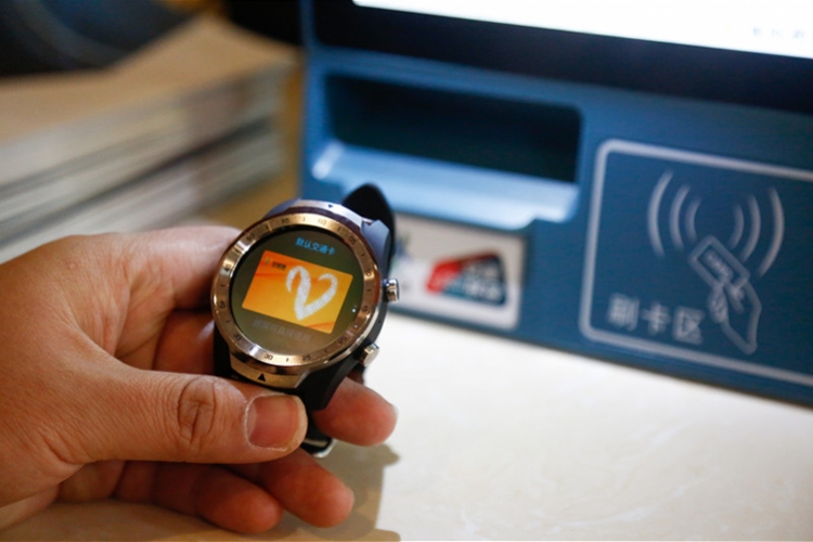 招商信用卡有带羊城通功能吗_羊城通开发者大会 HCE旅游云卡 全国一卡通空中发卡