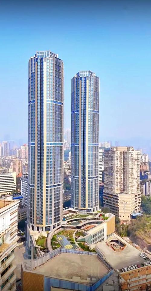 精信中心 重庆写字楼 租金 土拍 开发商 现状 融创 新城控股 建发 阳光城 荣盛 卓越_重庆精信中心 开发商