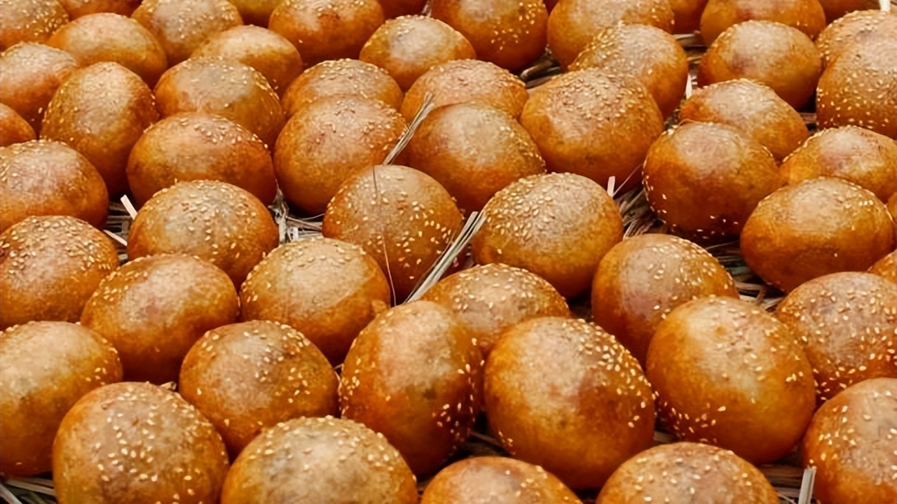 高要为什么吃蛋黄_高要特色手信制作过程 白土煎堆制作方法 疍家糕传统制作工艺