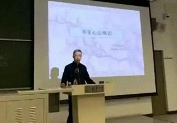 2019年炒股养家受邀清华演讲：从10万到10亿的股市传奇？