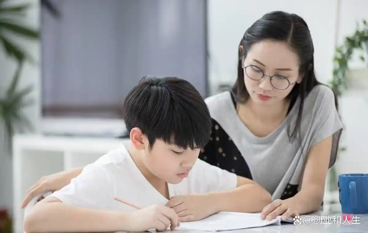 总结十个靠谱网赚平台，空闲时间网上赚钱的新途径？