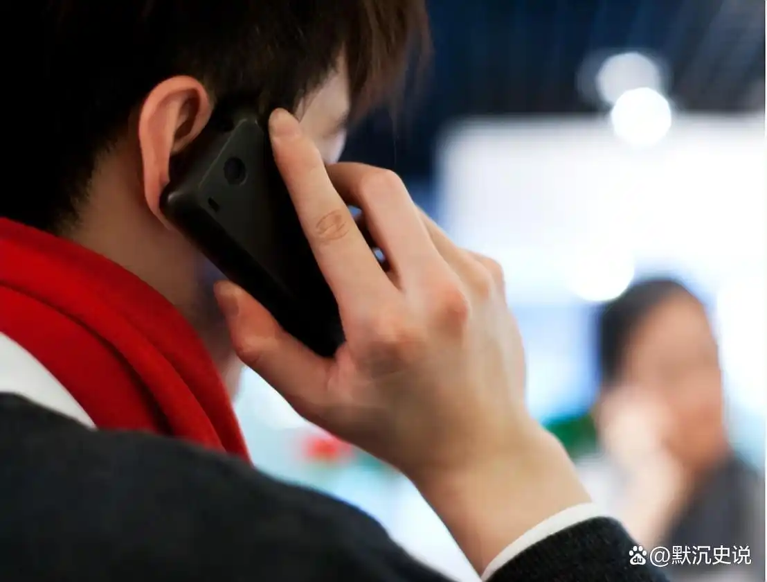 银行卡支付短信图片_银行员工为何提醒别开银行卡短信通知_银行卡短信通知业务的利弊