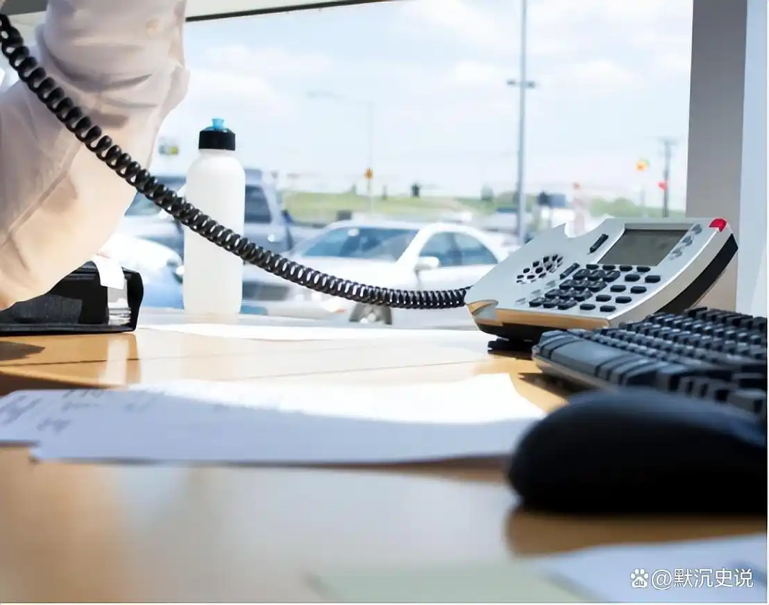 银行员工为何提醒别开银行卡短信通知_银行卡支付短信图片_银行卡短信通知业务的利弊