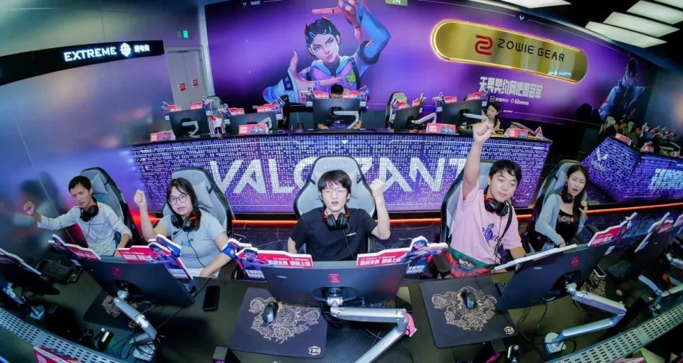 网吧比赛靠什么赚钱_电竞梦_无畏契约网吧赛