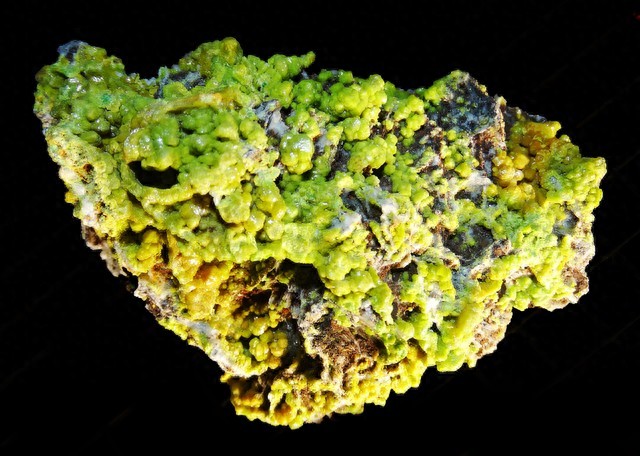 中国石化股票能买吗？硫磺暴涨800%的受益龙头分析